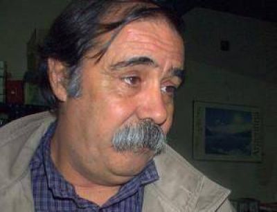 Roquel manifest� la necesidad de asistencia econ�mica. 