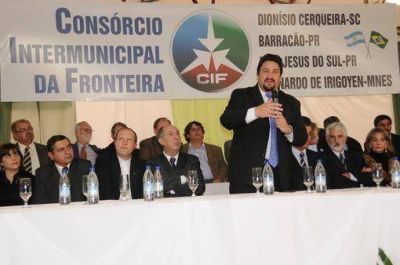 Misiones y Paran� acordaron terminar obra tur�stica binacional