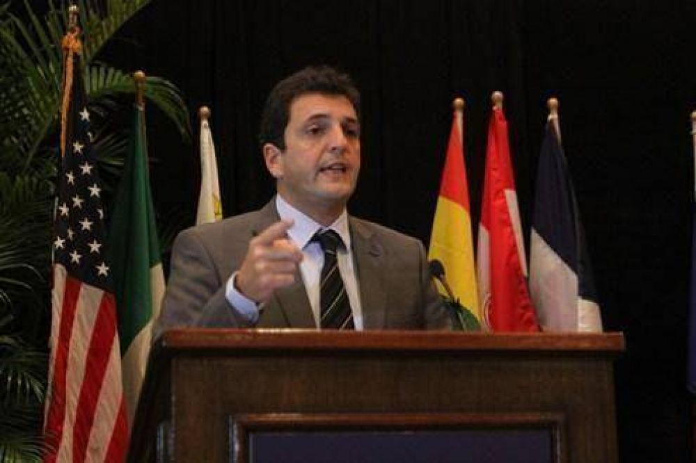 Massa disert� en la Conferencia Interamericana de Alcaldes