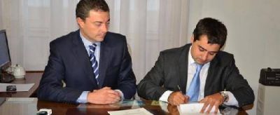 La UNLZ firm� un convenio de colaboraci�n con la Municipalidad de Brandsen