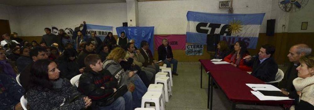 Ley sobre Derechos de la Ni�ez: fuerte apoyo del intendente D�az P�rez
