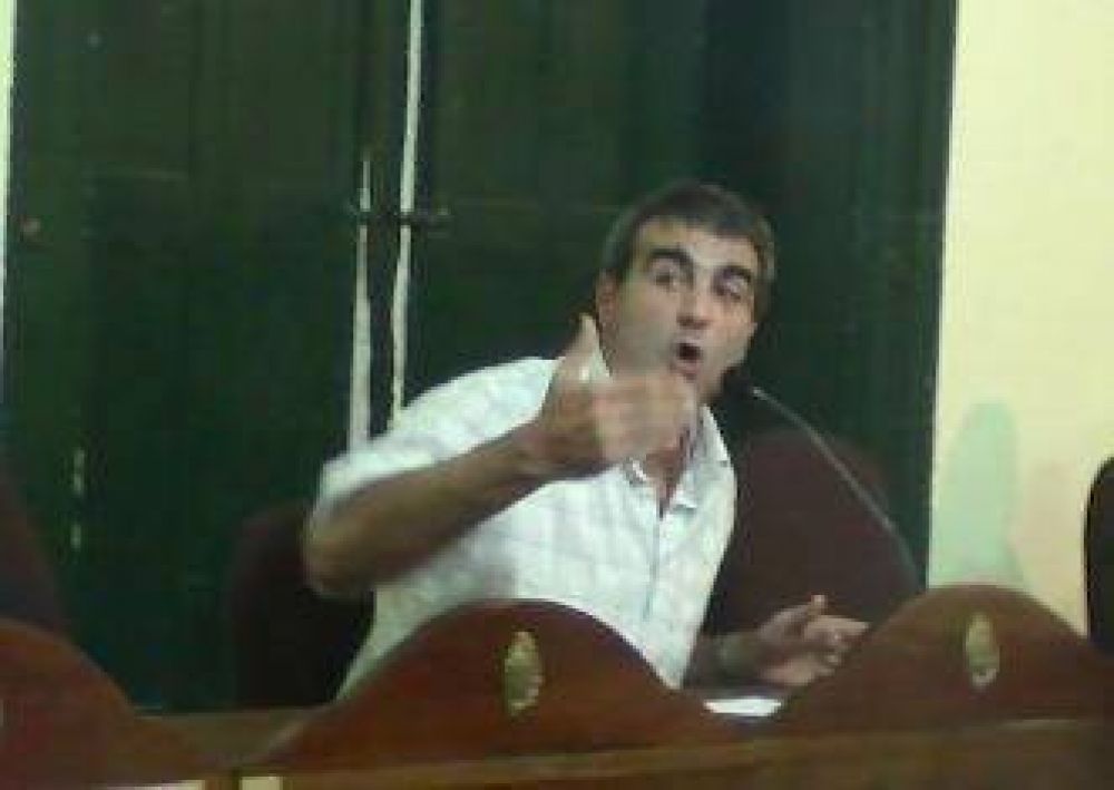 Dura�ona convoc� a la oposici�n.