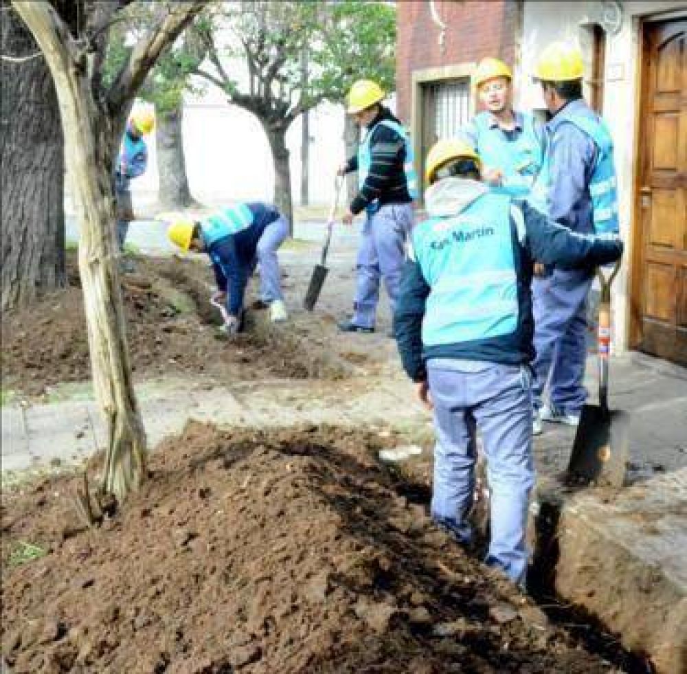 El Municipio y AySA llevan agua potable a Jos� Le�n Su�rez
