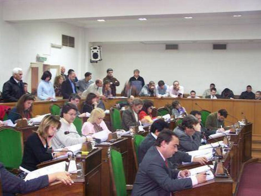 HCD Vicente L�pez: Carrillo vs. Roberto, una pelea eterna
