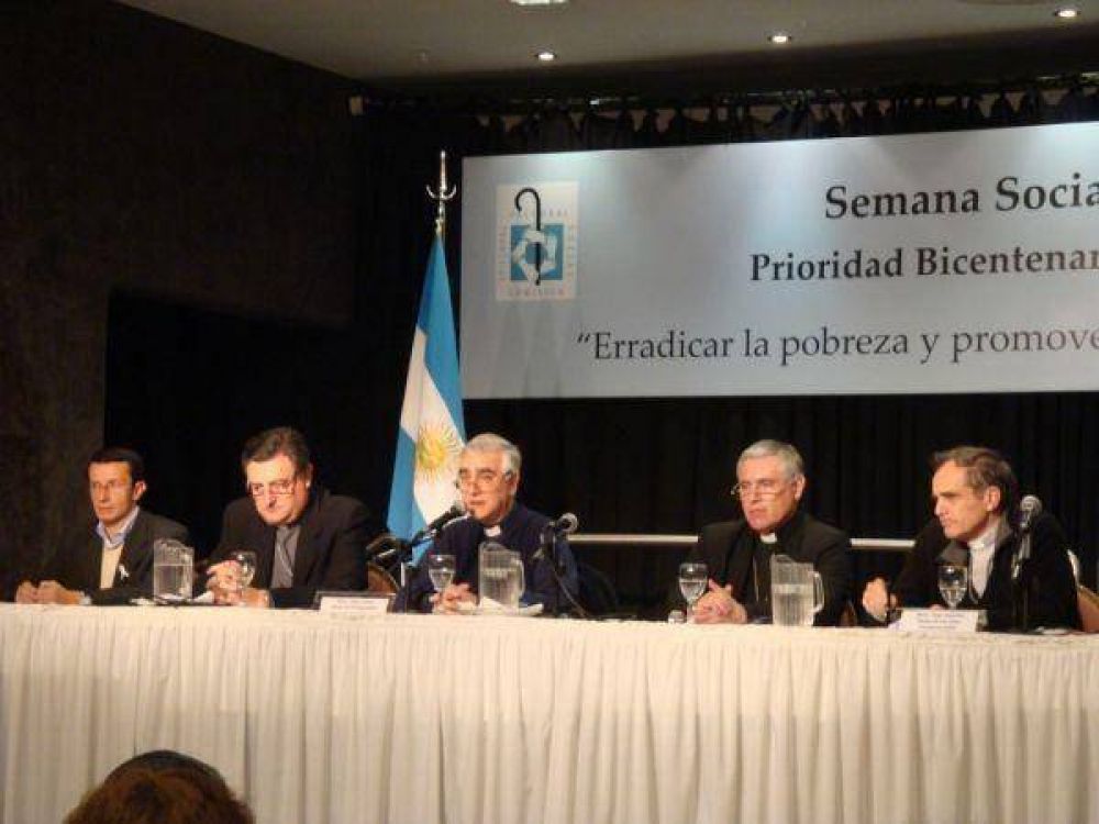 �La estructura para salir de la pobreza es el trabajo�