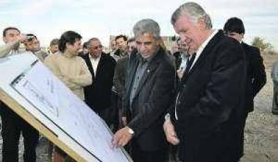 9 de Julio, �ideal� para la f�brica de paneles solares