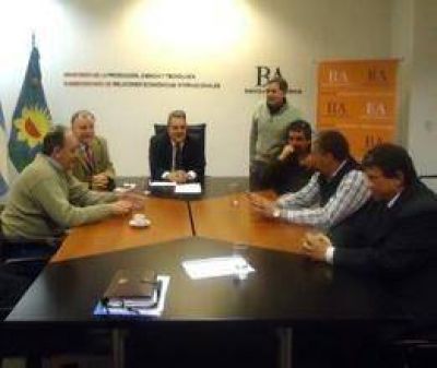 Reuni�n de APDFA con el Ministro de Producci�n
