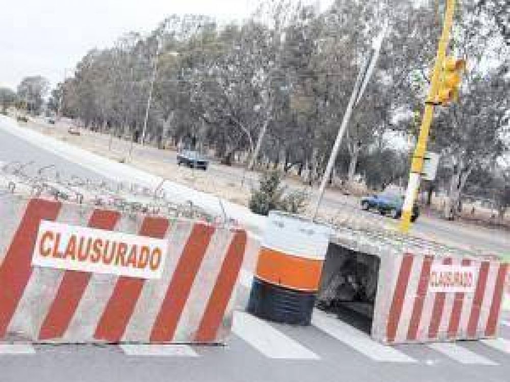 Sugerir�n cambios en el plan de sem�foros del Corredor Vial