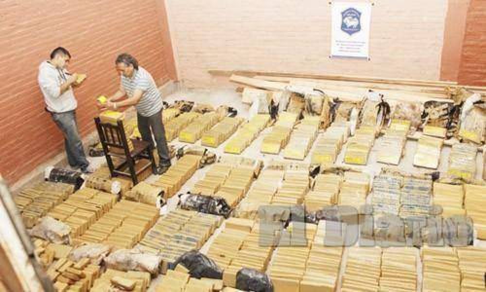 Secuestran 1.200 kg. de marihuana en el operativo �Scania verde�
