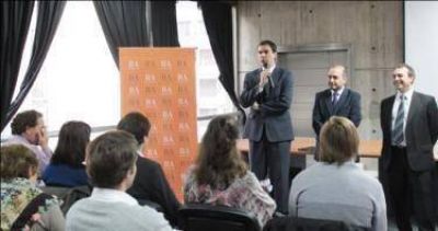 Lanzaron un Programa de finalizaci�n de estudios secundarios para trabajadores estatales