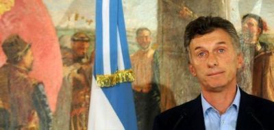 La pelea del gobierno con Moyano le complica la ampliaci�n presupuestaria a Macri