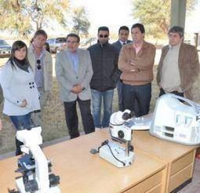 Beder prometi� convertir a La Rioja en un polo ganadero nacional