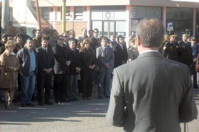Con un acto en el busto de Rocamora el municipio record� los 229 a�os de la ciudad