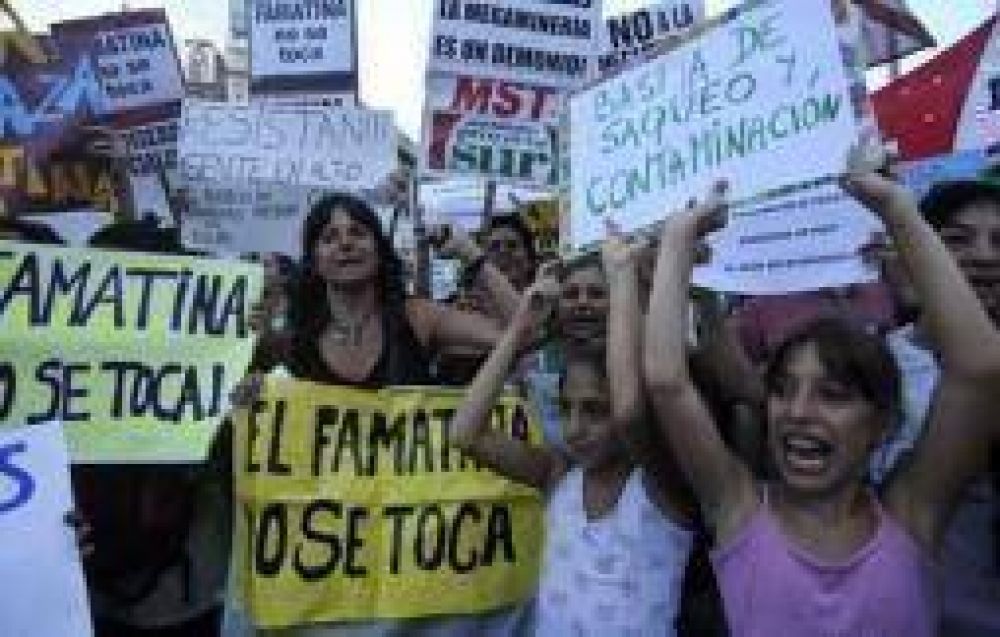 Los sectores anti mineros vuelven a marchar a la Capital