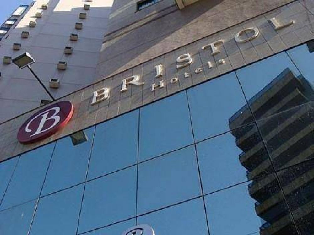 El grupo Bristol anunci� inversi�n de 42 millones de reales en Cataratas