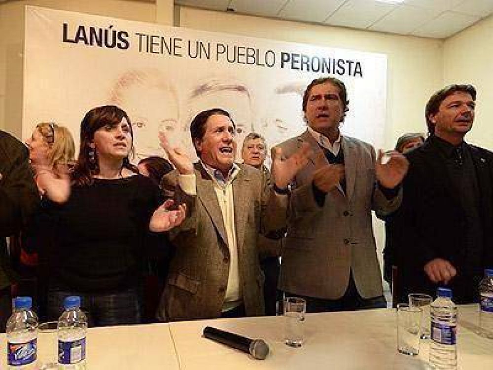 LAN�S: D�az P�rez y el PJ de Lan�s respaldaron a Cristina ante el paro de la CGT