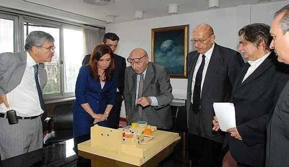 Cristina viene para anunciar la reestatizaci�n de la ex �rea Material.