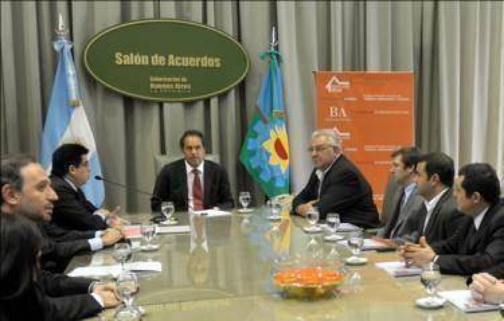 Scioli present� el Programa de Viviendas Buenos Aires Hogar
