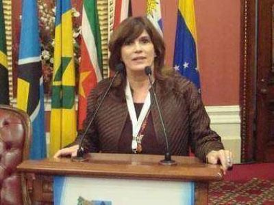 La diputada Gloria Bidegain encabezar� la misi�n electoral del COPA en M�xico