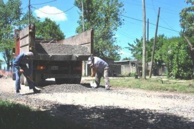 Trabajos de mejoras y limpieza en los barrios