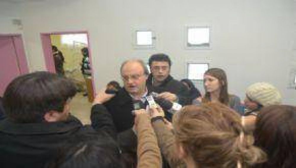 Di Pierro Declara La Guerra De Secesion y Preocupa A Buzzi