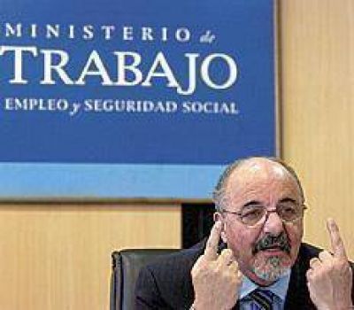 Trabajo llam� a todos a conciliar