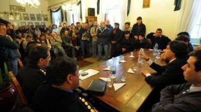 Reuni�n entre gobierno, intendentes y productores