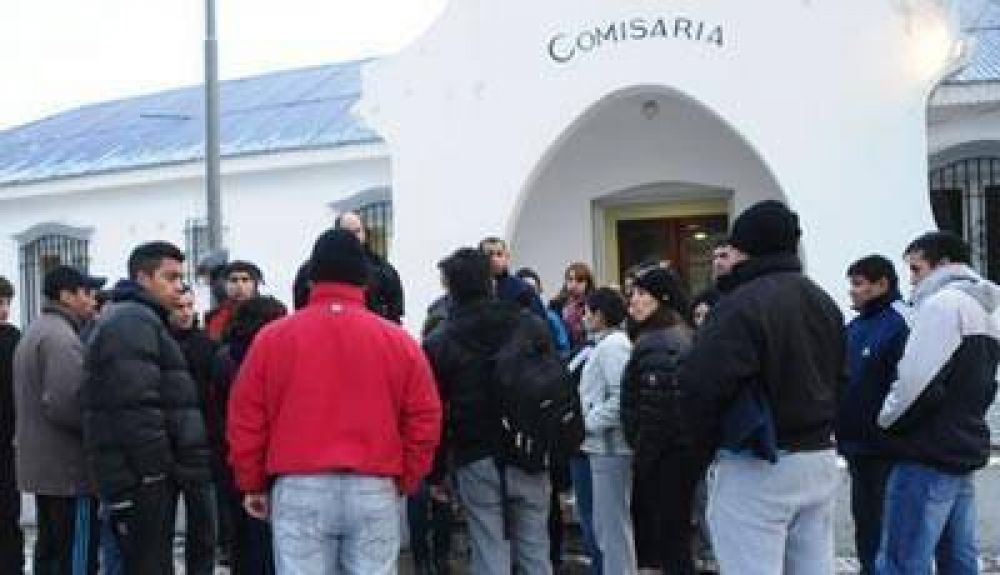 Posible apertura del di�logo entre la polic�a y el gobierno