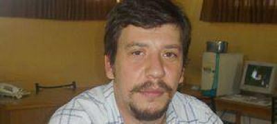 El PS local, contra la expulsi�n de Basteiro.