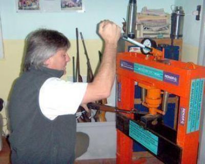 Entregaron 45 armas al puesto m�vil del RENAR entre el lunes y ayer