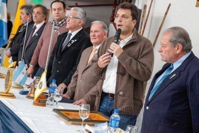 El intendente Massa fue agasajado por el Club de Leones de Tigre