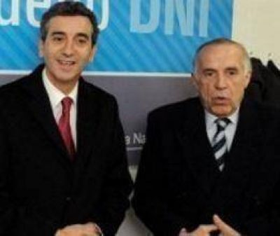 Randazzo se interes� en los terrenos del Cuartel  