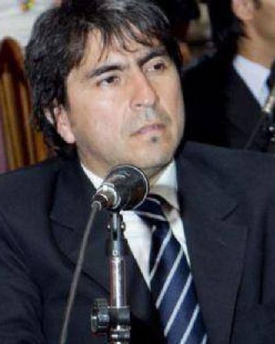 La llegada de Easy y el traslado de la Terminal, focos de cr�ticas opositoras