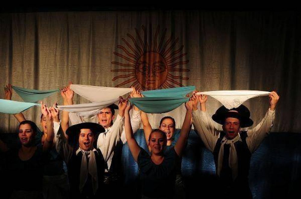  Bariloche festej� la independencia