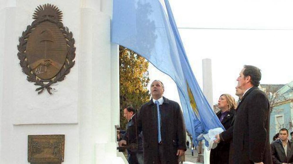 Buzzi, con un discurso latinoamericanista