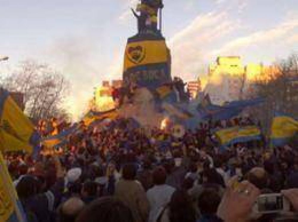 Mar del Plata se sum� al banderazo por Riquelme