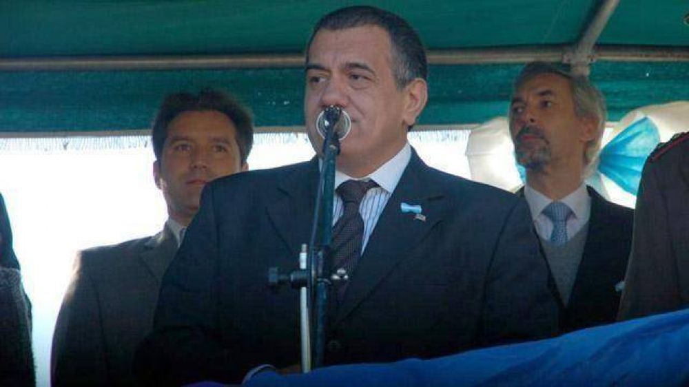 C�ceres compar� al kirchnerismo con los libertadores de 1816
