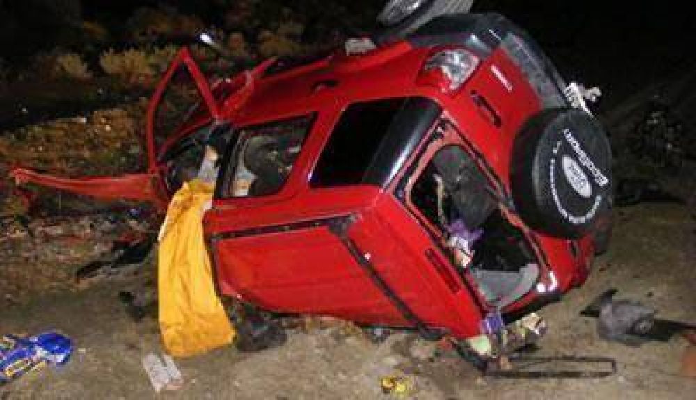 Tragedia en la ruta 3: Muere matrimonio y un bebe esta grave