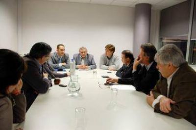 Funcionarios del ministerio de Gobierno informaron a legisladores