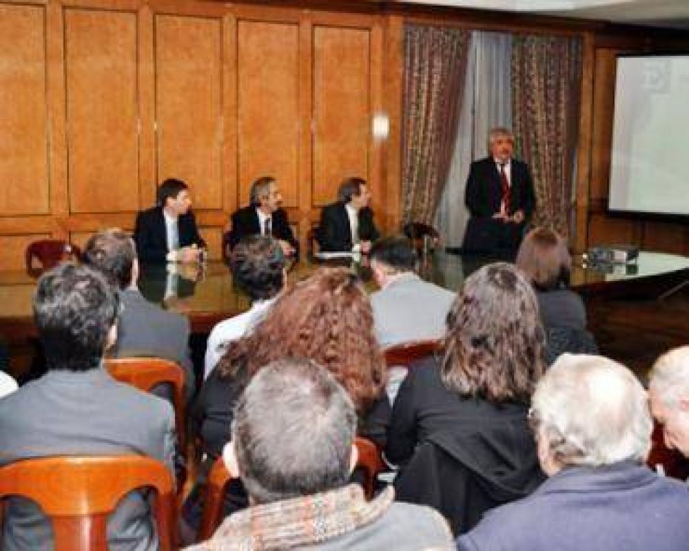 Se presentaron las Letras del Tesoro de Entre R�os