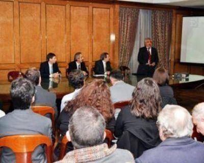 Se presentaron las Letras del Tesoro de Entre R�os
