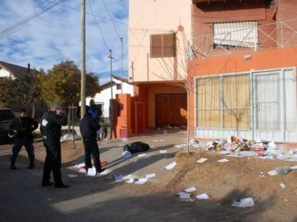 Plottier: hay 200 empleados sin cobrar y sube la tensi�n 