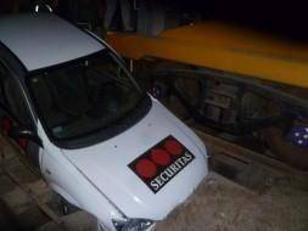 Choque de tren y auto en Bahía Blanca Una persona herida
