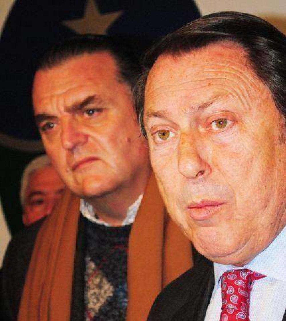 Carossi afirm� que seguir� de licencia hasta agosto 