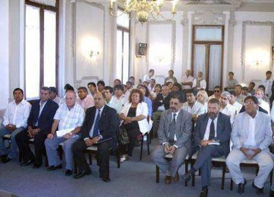 Barrionuevo relativiz� Su opini�n sobre los bonos.
