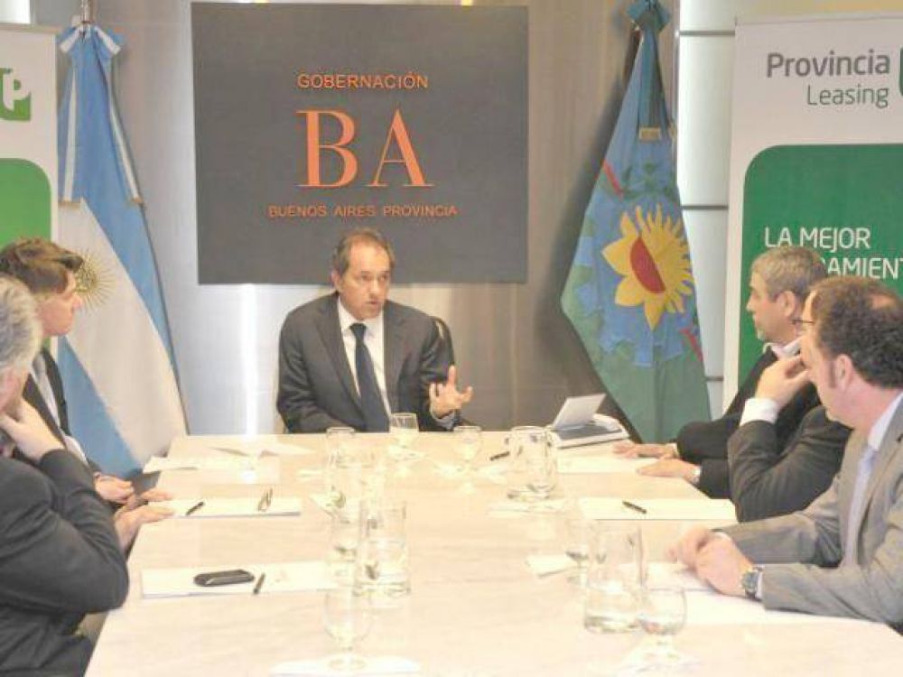 Municipios firman contratos con Provincia Leasing