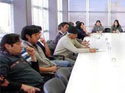 Comunidades ind�genas participaron de encuentro en la Legislatura