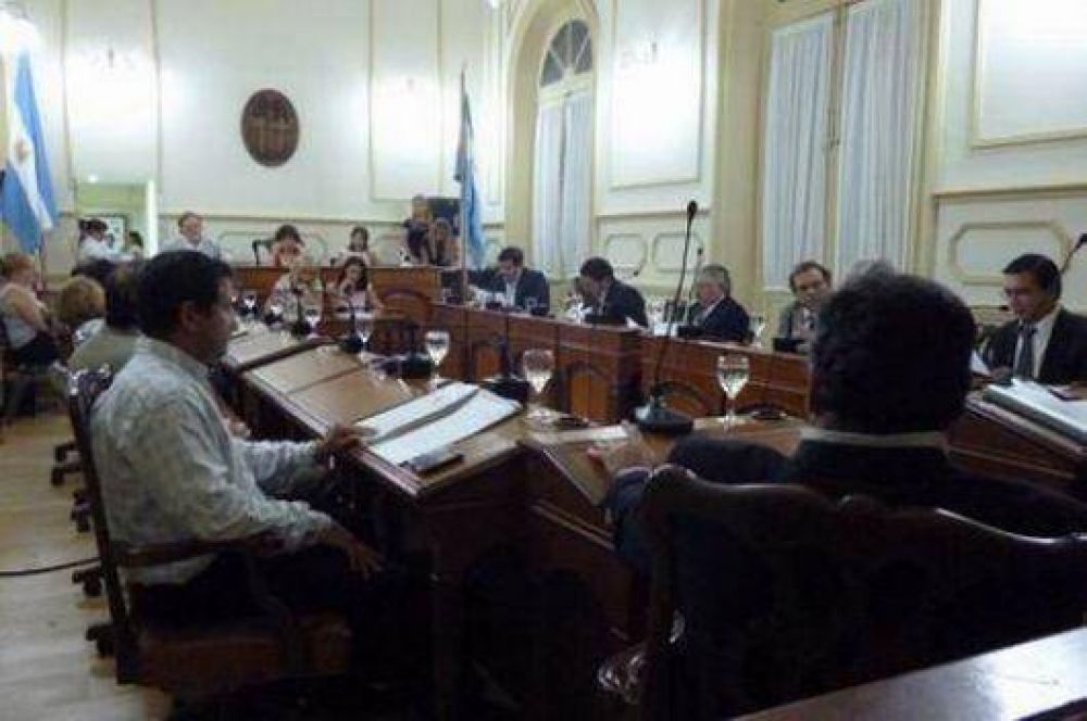 Drama habitacional caldea �nimos en el receso deliberante
