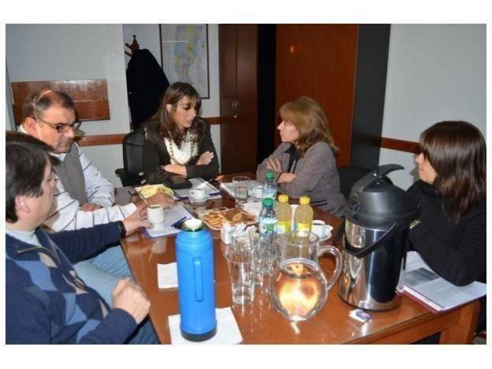 Osuna, con legisladores santafesinos