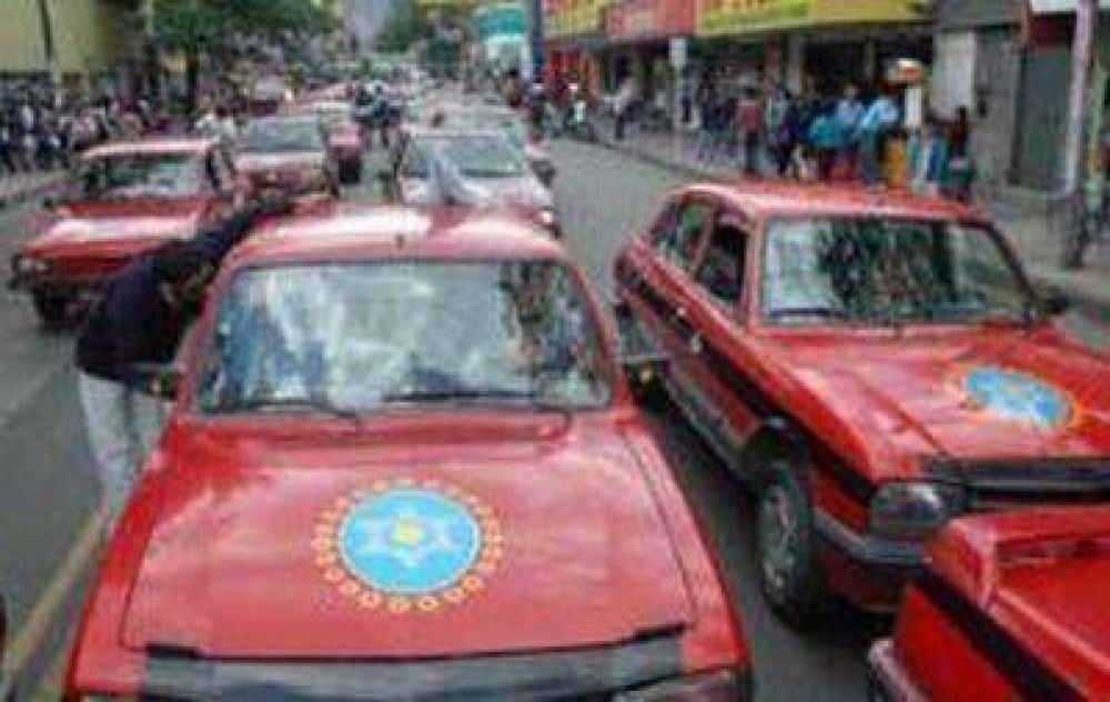 Otorgar�n 5 millones de pesos en cr�ditos para taxistas salte�os.